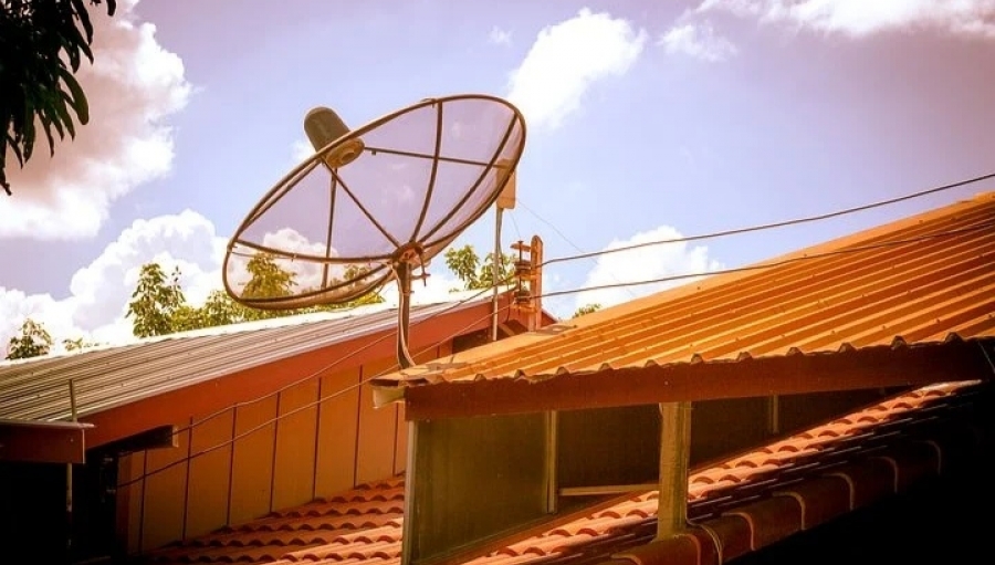 Siaran Indosiar SCTV serta beberapa Chanel TV Penghuni Satelit Palapa D Pindah Satelit Telkom 4