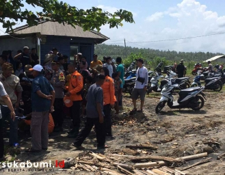 SAR Lakukan Pencarian 4 Wisatawan Tenggelam di Sukabumi 