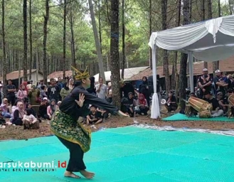 Catat Sejarah Sukabumi Pelopor Kejuaraan Ibing Penca Gerak Rasa Seni Tarung Tradisional Tingkat Nasional 