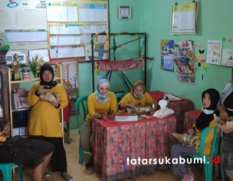 Tak Ada Bantuan Pemkot Sukabumi, Sterilisasi Hingga Bantuan Sembako Selama Pandemi Covid-19 Mandiri Dilakukan Warga Gang Lipur