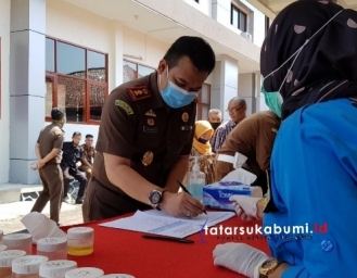 BNNK Sukabumi Tes Urine Jajaran Kejari Kabupaten Sukabumi