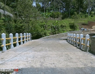 Penampakan Jembatan Penghubung Kecamatan Palabuhanratu dan Cikakak