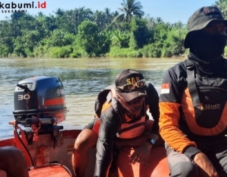 SAR Evakuasi Jenazah Korban Tenggelam di Sungai Cimandiri 
