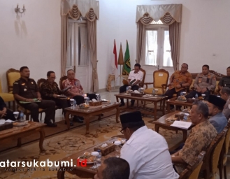 Forkopimda Sepakat Hentikan Seluruh Aktivitas Aliran Ahmadiyah di Parakansalak Sukabumi
