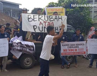 Warga Demo Kades Cibolang, 40 Juta Uang Penyertaan Modal BUMDes Raib
