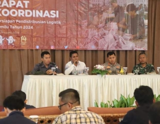 KPU Sukabumi Gelar Rakor Distribusi Logistik Pemilu 2024 Bersama TNI Polri