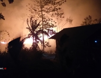 Kebakaran Lahan di Ciemas Terjadi Lagi, 7 Rumah Warga Terancam