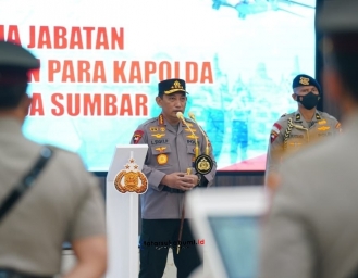 9 Kapolda Dilantik Jenderal Listyo Sigit Prabowo, Inilah Nama Kapolda Jatim Baru