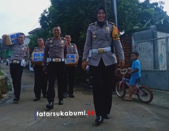 Kegiatan Rutin Satlantas Polres Sukabumi Kota Door to Door Sambangi Warga Sukabumi
